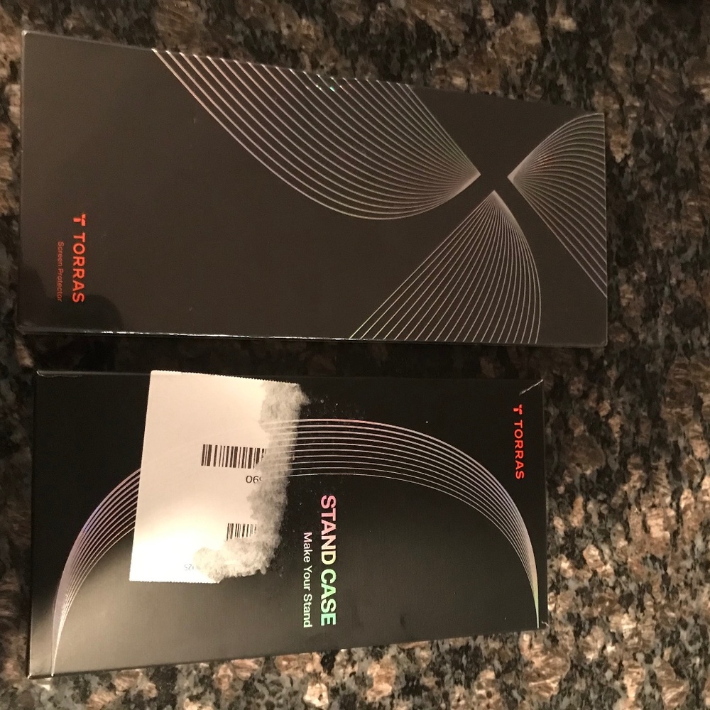 Torras Bundle Pack (Case and Screen Protectors)